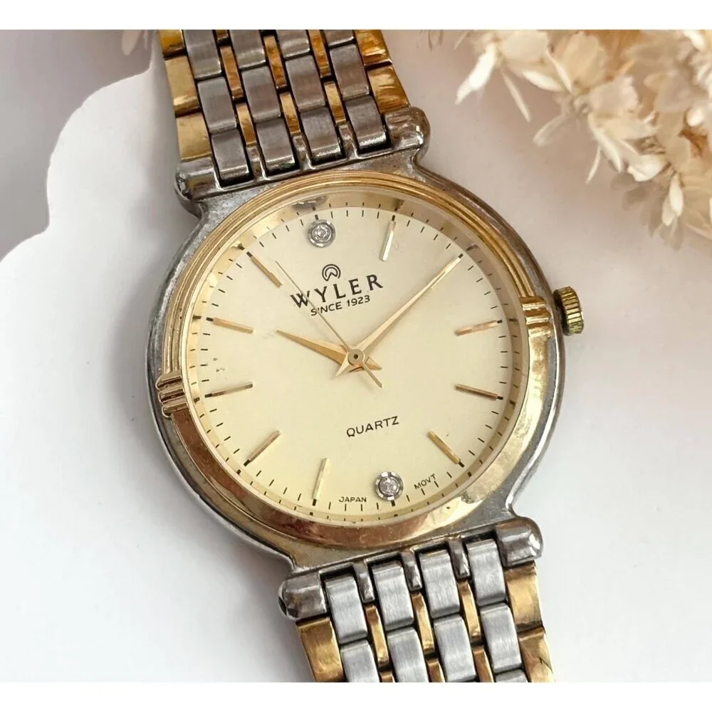 WYLER Diamond Dual Gold & Silver T Quartz Vintage Wristwatch - 27mm - WORKS!